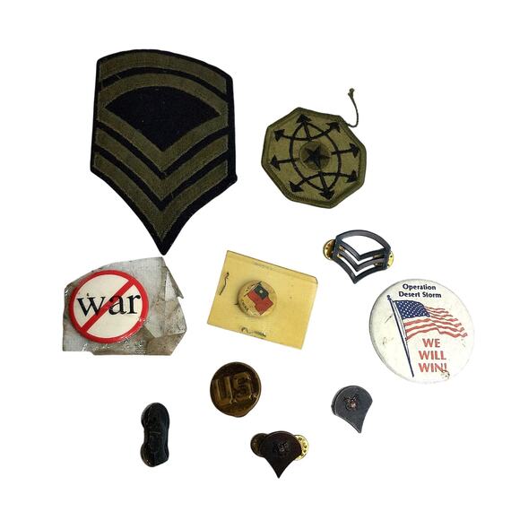 Vintage Military Badges and Pins Desert Storm Era Bundle Set of 10 - Picture 1 of 8